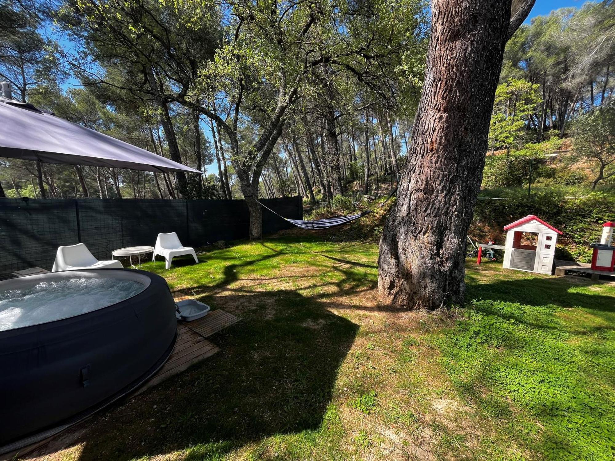 Maison Provencale Au Calme De La Campagne Avec Jacuzzi Екс ан Прованс Екстериор снимка